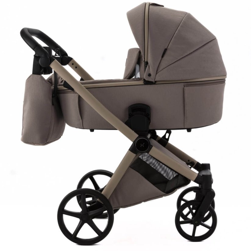 Kočárek Beli Ela Premium MIX BAREV - Barva: Zelená, Kola: Přední otočná kola (aretace), Druh kol: Gelová